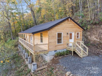 New construction Single-Family house 138 Tanner Trl, Waynesville, NC 28785 - image