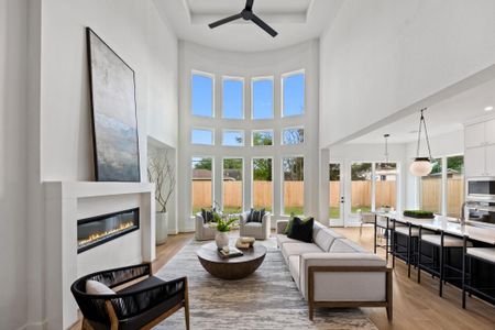 New construction Single-Family house 9603 Carousel Ln, Houston, TX 77080 - image 14