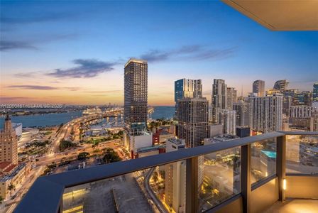 New construction Condo house 121 Ne 5 St, Unit 3112, Miami, FL 33132 - image