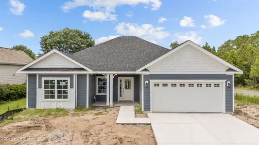 New construction Single-Family house 3145 Burberry Ln Sw, Shallotte, NC 28470 plan 1602- 1 - image
