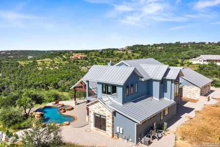 New construction Single-Family house 1023 Comanche Rdg, New Braunfels, TX 78132 - image