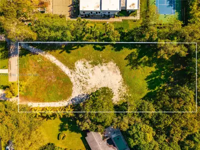 New construction Single-Family house 9800 Sw 114Th St, Miami, FL 33176 - image