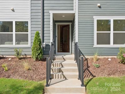 Context at Oakhurst - The Indie - Reference Home *actual home has different finishes, structural options, and orientation. Furniture is not included