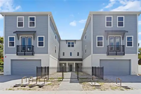 New construction Townhouse house 208 W Frances Ave, Unit 1, Tampa, FL 33602 null- photo 0