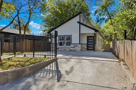 New construction Single-Family house 930 Gladstone, San Antonio, TX 78225 - image