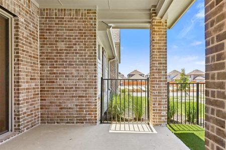 New construction Townhouse house 618 Tall Grass Trail, Wylie, TX 75098 Dublin- photo 26 26