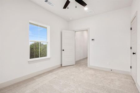 New construction Single-Family house 5639 Barkridge Dr, Granbury, TX 76048 - image 15