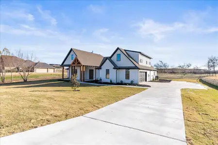New construction Single-Family house 6421 Starlight Ranch Rd, Godley, TX 76044 - image
