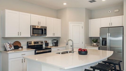 New construction Townhouse house 2496 Penguin Blvd, Davenport, FL 33837 Marigold- photo 5 5