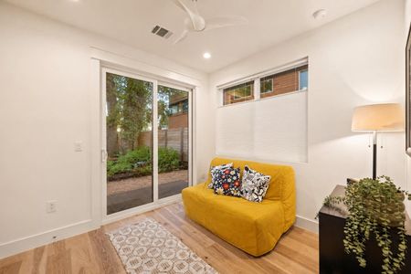 New construction Single-Family house 1007 E 15Th St, Unit 3, Austin, TX 78702 - image 12