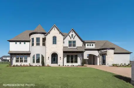 New construction Single-Family house 2804 Fountain Park Dr, Celina, TX 75009 plan Hampton III - image