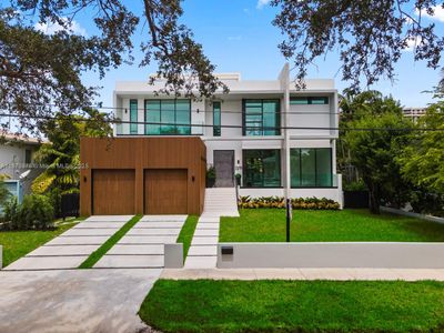 New construction Single-Family house 1379 Ne 104Th St, Miami Shores, FL 33138 - image