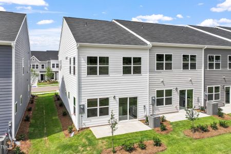 New construction Townhouse house 148 Central Townes Wy, Unit 286, Raleigh, NC 27603 plan Foxglove - image