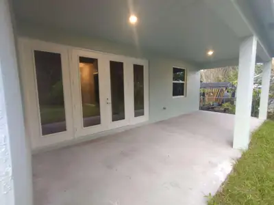New construction Single-Family house 662 Ne Waverly Ter, Jensen Beach, FL 34957 - image