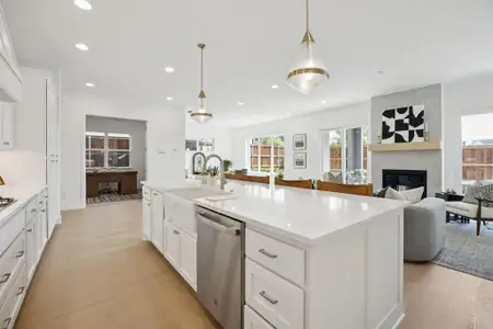 New construction Single-Family house 9348 Charlie Ln, Dallas, TX 75238 - image 3