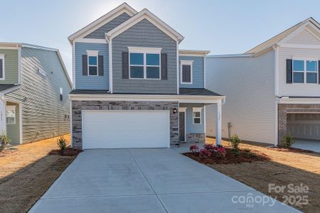 New construction Single-Family house 1209 Red River Dr, Salisbury, NC 28144 The Braselton II- photo 1 1