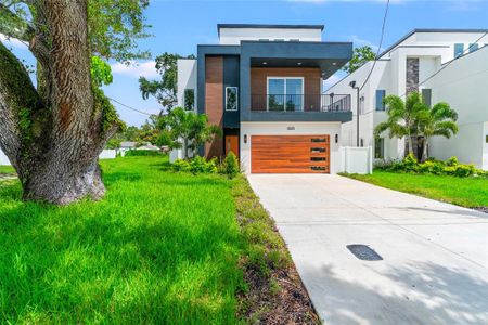 New construction Single-Family house 1017.5 W Coral Street, Tampa, FL 33602 - photo 0