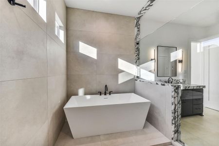 New construction Single-Family house 1902 Nantucket Dr, Houston, TX 77057 - image 18