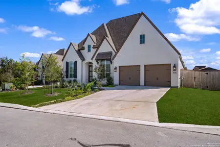 New construction Single-Family house 8608 Shady Gate, Fair Oaks Ranch, TX 78015 - image