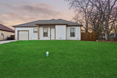 New construction Single-Family house 503 S 5Th St, Bonham, TX 75418 - image