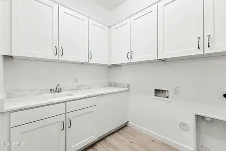 New construction Single-Family house 3618 E Roland St, Mesa, AZ 85213 - image 12