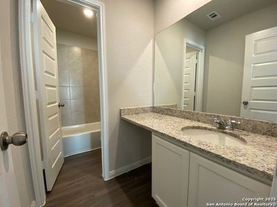 New construction Single-Family house 15082 Homing Mdw, San Antonio, TX 78253 The Sweetwater- photo 7 7