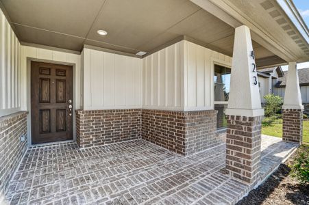 New construction Single-Family house 423 Rose Ave, Cleburne, TX 76033 plan Cambria I - image 3