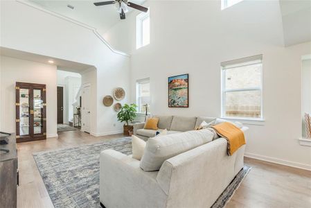 Lovely floor plan filled with natural light and soaring ceilings.