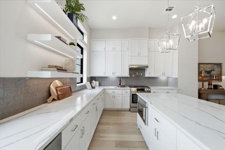 New construction Single-Family house 1715 Bologna Ln, Houston, TX 77055 plan The Grace - image 13
