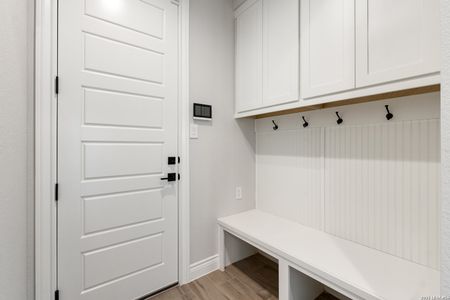 New construction Single-Family house 278 Allen Ave, Castroville, TX 78009 - image 7