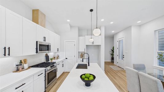 New construction Single-Family house 5027 Golden Forest Dr, Unit C, Houston, TX 77091 - image 14