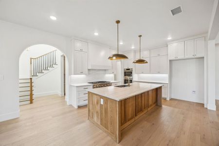 New construction Single-Family house 9629 Saint Michel Ln, Fort Worth, TX 76126 - image 6