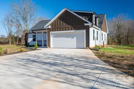 New construction Single-Family house 1246 Bob Falls Rd, Shelby, NC 28150 - image