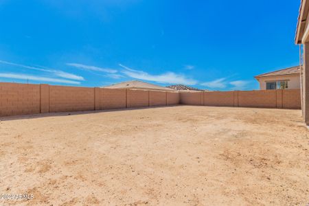 New construction Single-Family house 17747 W Colter St, Litchfield Park, AZ 85340 Hampton- photo 32 32