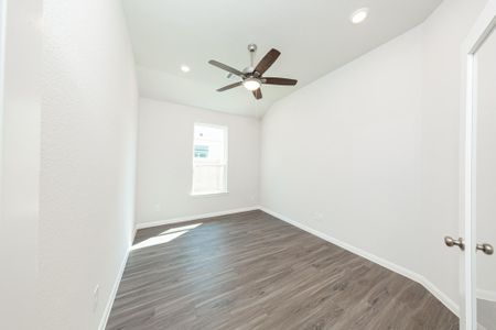 New construction Single-Family house 3037 Bristlegrass St, Brookshire, TX 77423 plan The Benbrook - image 15