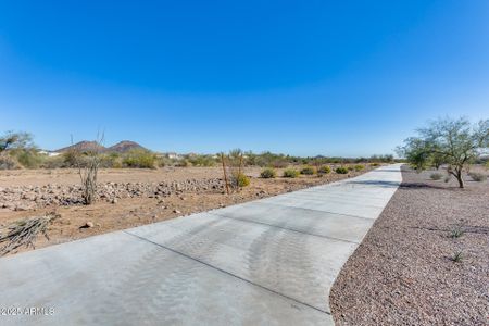 New construction Single-Family house 7694 W Desert Spoon Dr, Peoria, AZ 85383 Explorer- photo 38 38