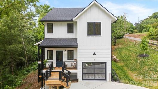 New construction Single-Family house 8 Wildwood Park Knl, Weaverville, NC 28787 - image