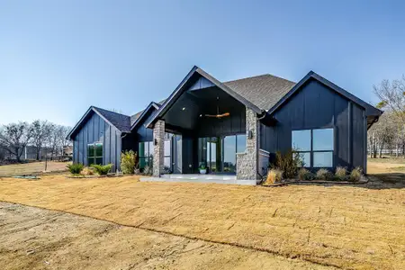 New construction Single-Family house 208 N Mountain Rdg, Cresson, TX 76035 - image