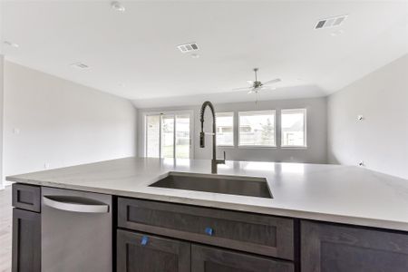 New construction Single-Family house 16159 Sheridan River Trl, Conroe, TX 77302 plan Plan 4509 Elevation B - image 13