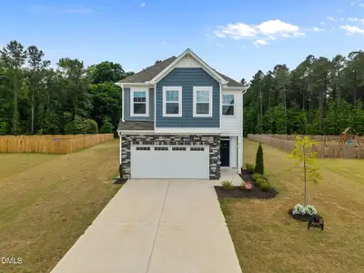 New construction Single-Family house 337 Winding Creek Dr, Lillington, NC 27546 - image