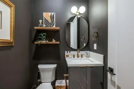 New construction Single-Family house 602 W Clay St, Houston, TX 77019 - image 6