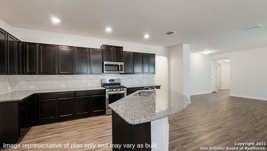 New construction Single-Family house 12062 Golden Quartz, San Antonio, TX 78245 The Knight- photo 10 10