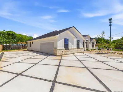 New construction Single-Family house 915 Burr Rd, Terrell Hills, TX 78209 - image