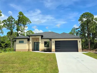 New construction Single-Family house 2606 43Rd St W, Lehigh Acres, FL 33971 - image