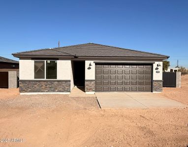 New construction Single-Family house 3420 W Colusa Dr, Eloy, AZ 85131 - image