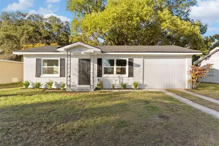 New construction Single-Family house 712 Pilaklakaha Ave, Auburndale, FL 33823 - image