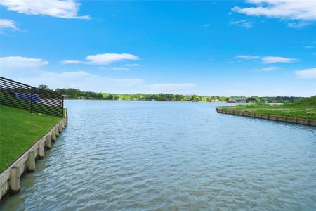 New construction Single-Family house 10693 S Lake Mist Ln, Willis, TX 77318 null- photo 39 39