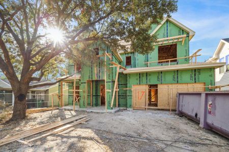 New construction Single-Family house 1701 Chantilly Lane, Houston, TX 77018 - photo 0