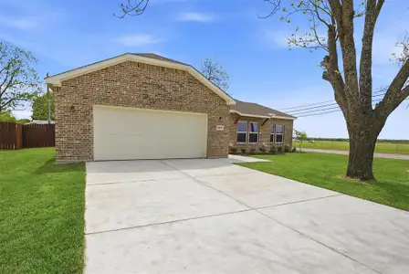 New construction Single-Family house 1019 Holiday Dr, Sherman, TX 75090 - image