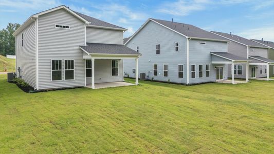 New construction Single-Family house 810 Pleasant Falls Dr, Moore, SC 29369 plan Beramont - image 4